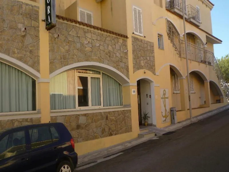 Hotel L'Ancora Santa Teresa Gallura