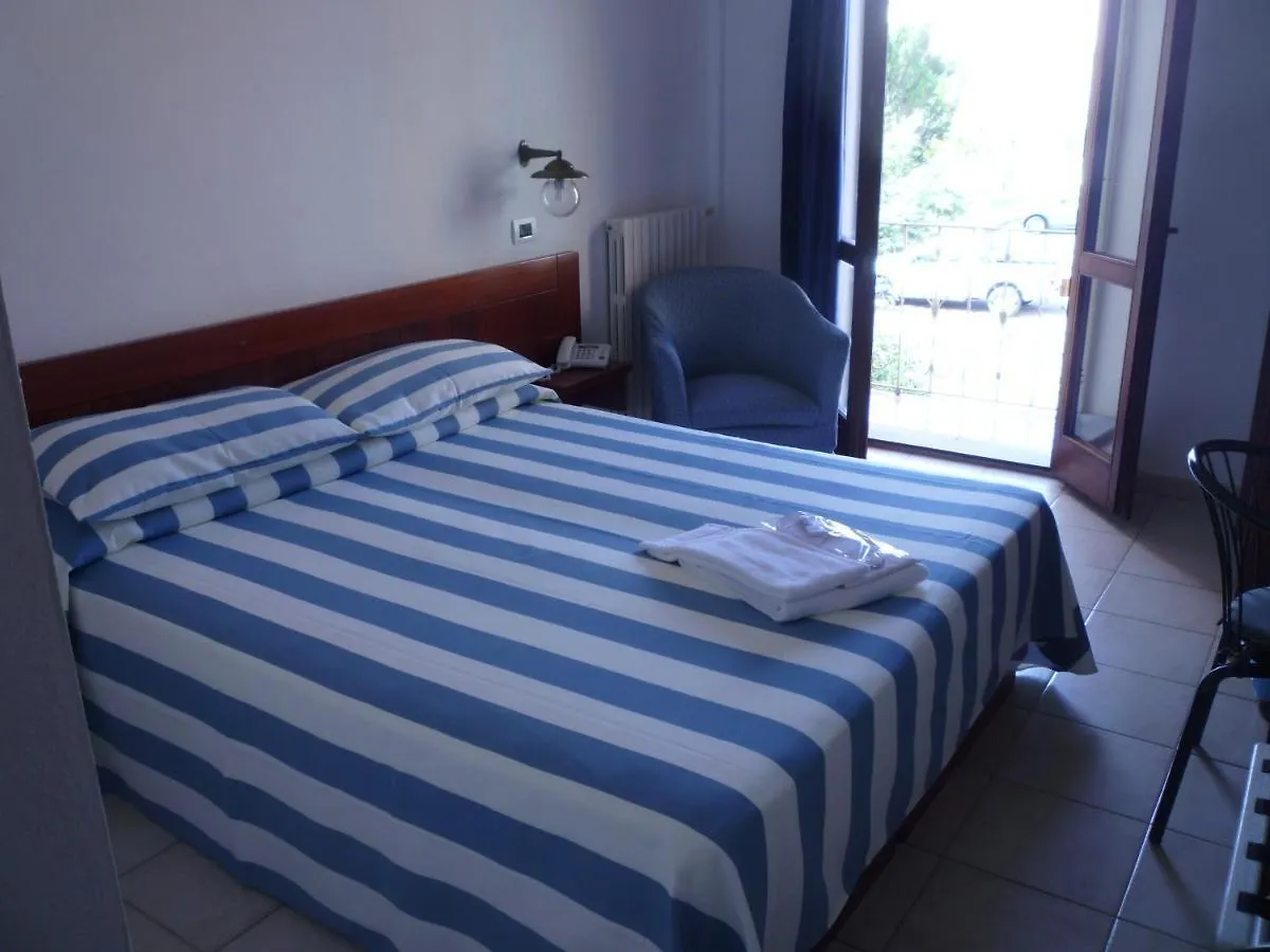 ***  Hotel L'Ancora Santa Teresa Gallura Italië